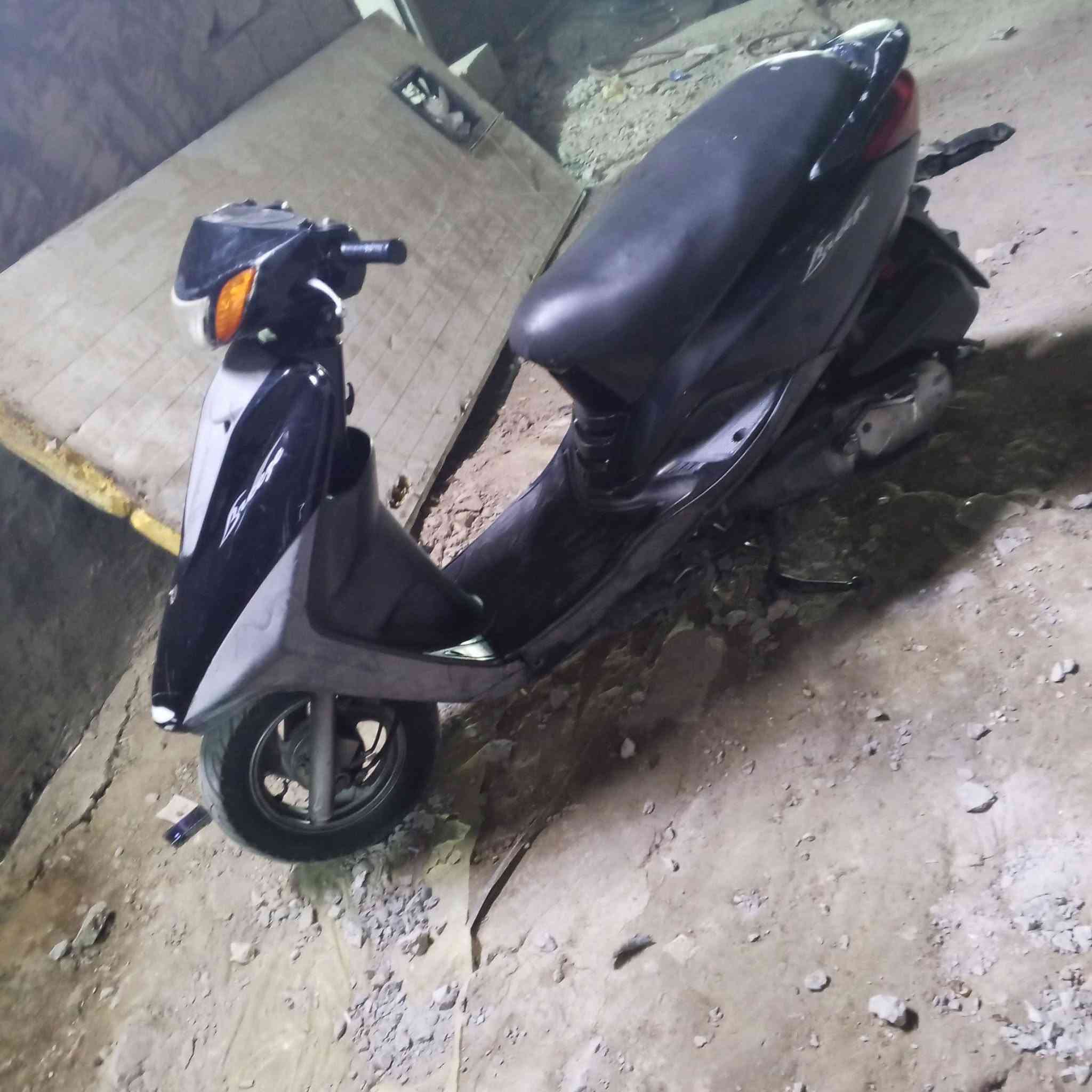 بريز كابريتر لايت فوك سرعته 140 درجه بلاديه ختم واحد كله شغاله اي نقص مابيها لسعر 700 بغداد المشتل***********
