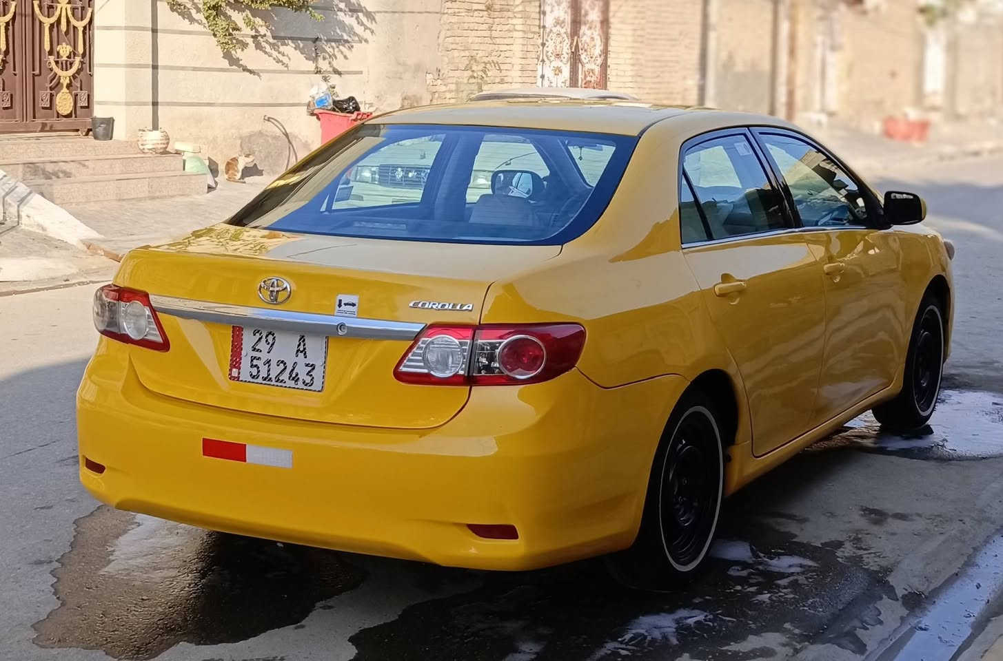 سلام عليكم سياره كورولا موديل السياره 2013اصل وارد امريكا حادث جاملغ خلفي بدون دواخل رقم واسط مشروع وطني سنويه جديده رقم  جديد تحويل مباشر بلسم السياره جاهزة من كلشي مكان سياره واسط السياره مكفولة كفالة عامه من ضربة كص نقل جثه والوصولايات والكلبه ولتجيه مكينه ولكير 1800مكفولات تبريد شغال سياره اي نقص مابيه حداديه خلفي امامي جديده تخم تاير جديد سعر السياره 115ورقه بيه مجال حك جيه رقم موبايل صاحب سيارة موجود بلنشر 
***********
