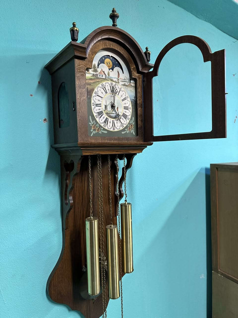 للبيع ساعة بيك بن ثلاث ثقالات بحالة ممتازة لووك سنة الصنع 1965


**إذا كنت صاحب هذا الإعلان وتريد حذفه لأي سبب، رجاءا أرسل رسالة إلى الدعم الفني**