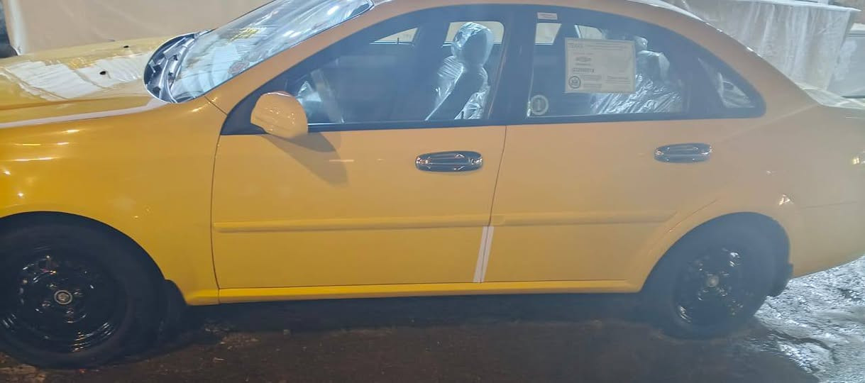 سلام عليكم فورنزه اوبتره موديل 2008 صبغه جديدة رقم نكليزي ثاني يوم تحويل تبريد ثلج  صرف خير من الله بل بانزين وين ما يعجبك ترايهة وين ما يعجبك وارد امريكي بس بنيد مبدل مكاني بغداد مدينت الصدر السعر 64 وبيها مجال ***********
