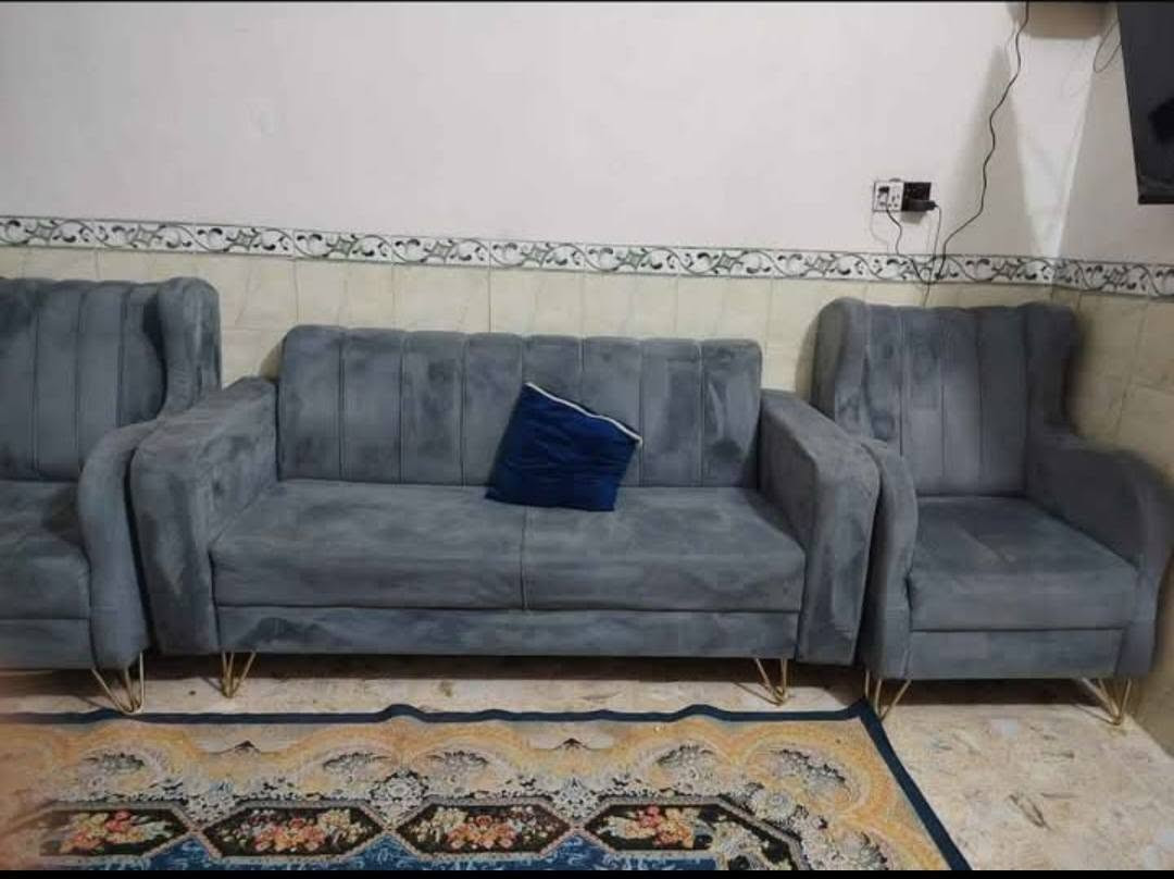 للبيع تخم 10 مقاعد ب275 مكانه حي اور.


**إذا كنت صاحب هذا الإعلان وتريد حذفه لأي سبب، رجاءا أرسل رسالة إلى الدعم الفني**