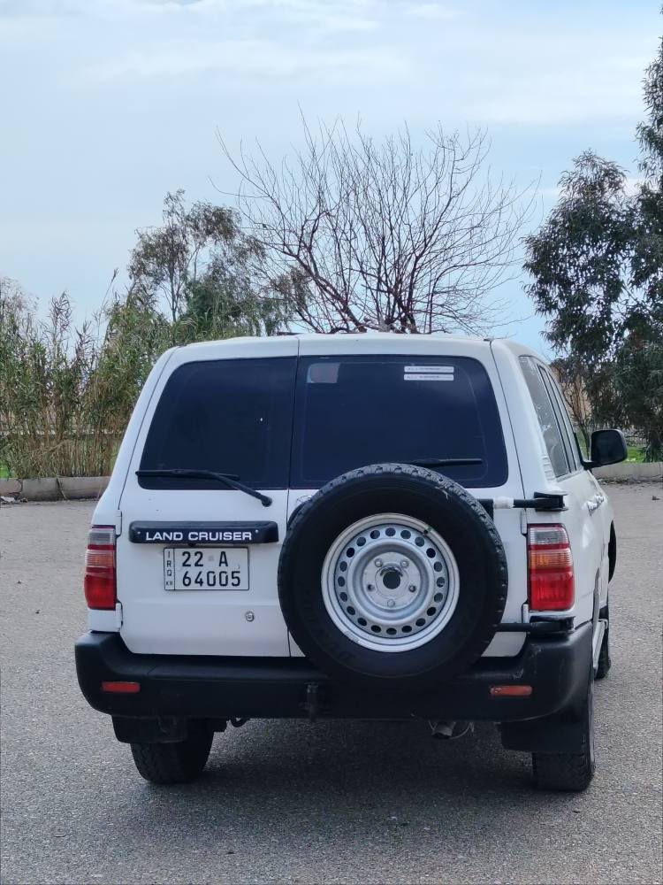 مۆنیکا 2003 دەشبول بەرز
فول عادی دەبل ئێڕباگ
هۆک و فلچە،پێش تەبڵە
بەشەرتی گێر ومەکینە و تەبریدبەشەرت
سەقفی بۆیاغی نیە ، ساردی نیە
حیزام سبوخە ناودینگەو دەرگای لێدرانی نیە ، پشت و پێشی لێدرانی نیە مەعجونی نیە
سەنەوی تا2030 تازەیە ڕەقەم باریکە
چوارتایەی شازدەی کونەمشکی بۆبەستراوە
توندوتۆڵە بێ مەسرەفە.
***********ڤایبەر وەتس ئەپ
***********لەشاری کۆیەم
132وەرەقەو مەجالێکی کەم كويسينجاك, أربيل
