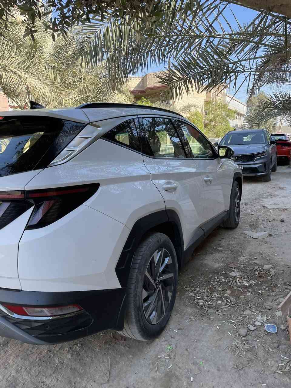 السلام عليكم
توسان 23 اربيل بيها بارد بالجنطة فقط ماشية 144 الف 

مواصفاتها معروفة بدون فتحة كشن كهرباء 

$205 بيها مجال 

للاتصال فقط واتس ماعندي

‭ 0790 266 5376‬
