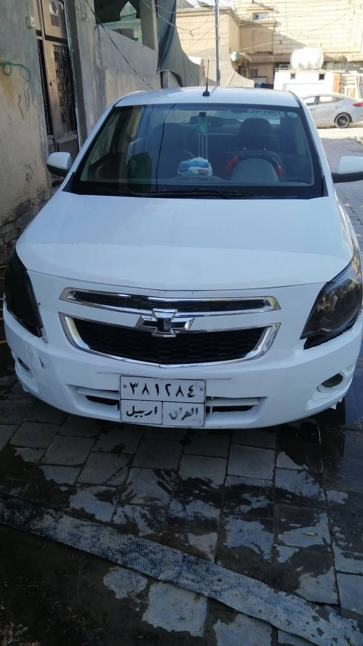 السلام عليكم شوفرليت كوبلت 
سياره نضيفه ما عايزه شي 
موديل 2016
محرك وكير مكفولات فقط تبريت غير شغال 
راعي السيار موجود مداور السياره ثاني يوم 
السياره نمره اربيل سياره معروض 55وبيه مجال بسيط 
العنوان النجف _كوفه


**إذا كنت صاحب هذا الإعلان وتريد حذفه لأي سبب، رجاءا أرسل رسالة إلى الدعم الفني**