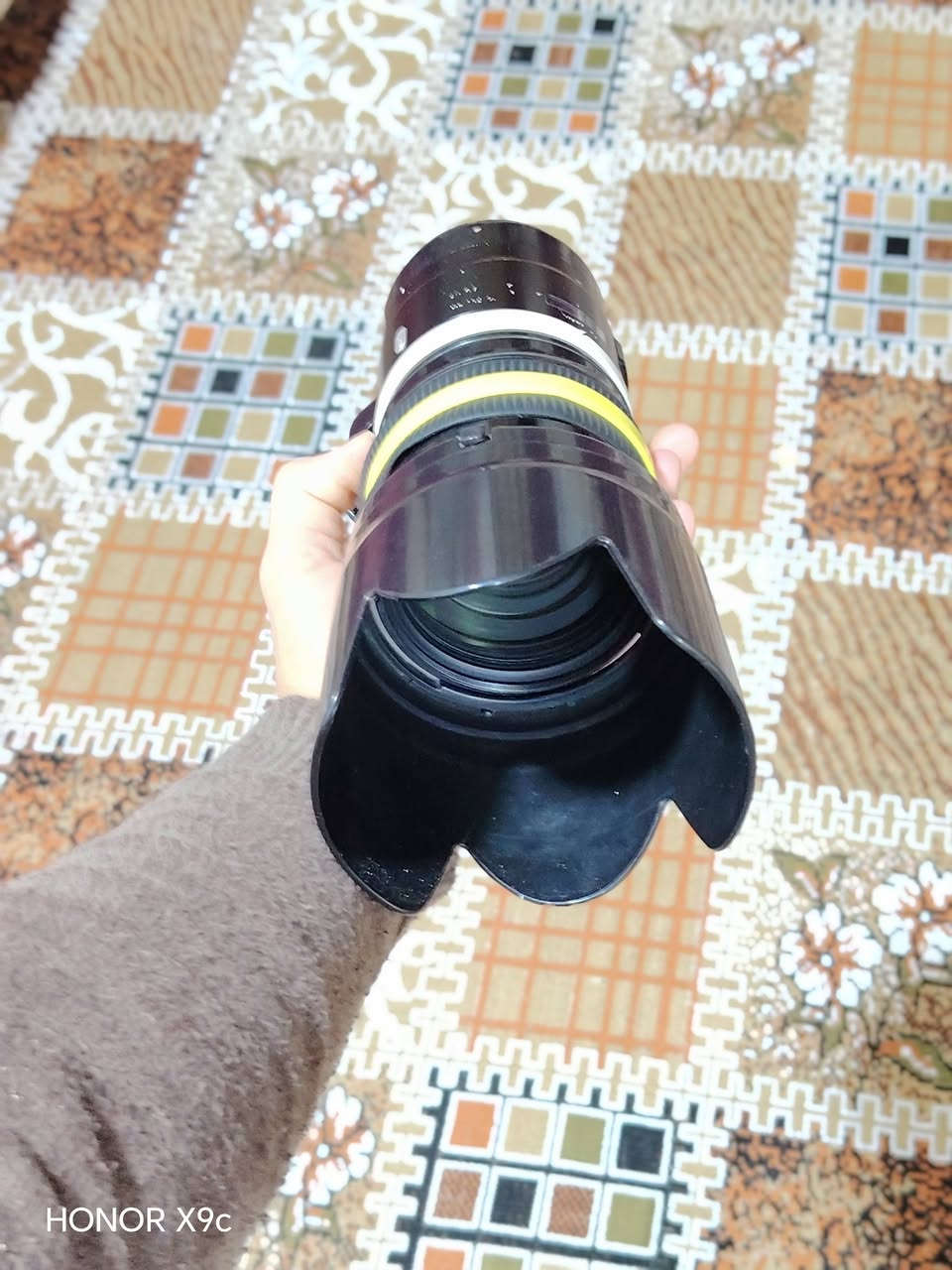 سلام عليكم عدسهةة نيڪوטּ 
70-200 غنيه عن تعࢪيف 
السعࢪ 525 الف قفل مستعجل لبيعتها
***********
