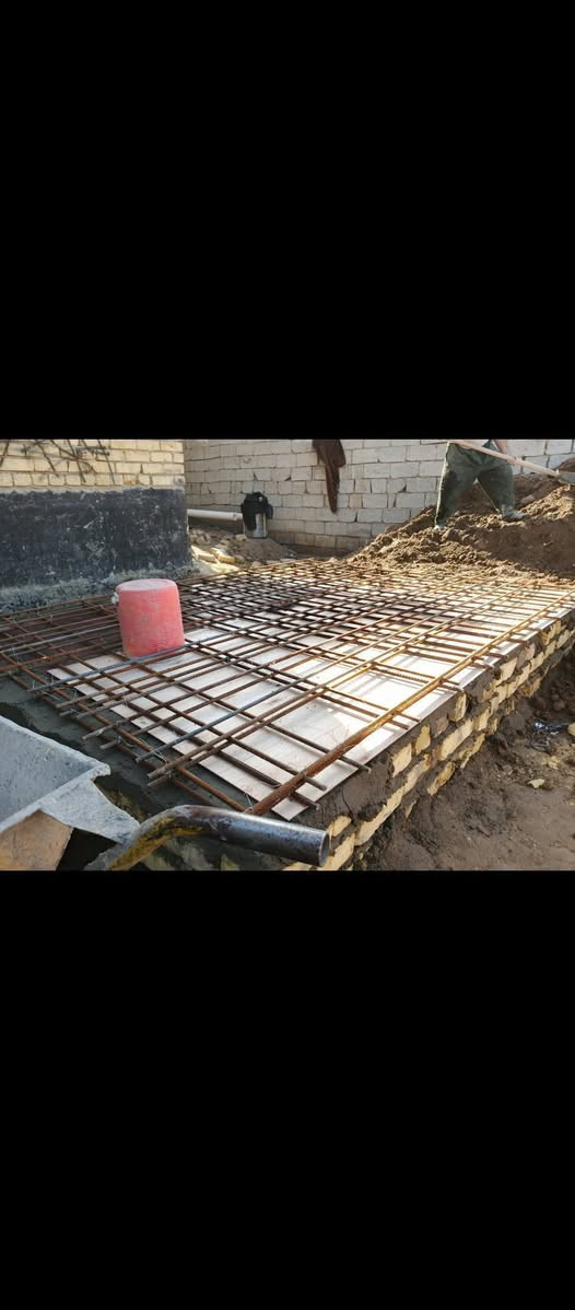 سلام عليكم نشتغل كافه الشغل سحب مياه لباب بيتك حفر منهوله تسليح صب تطبيب سبيس حدل العنده شغل يتصل عليه ***********
