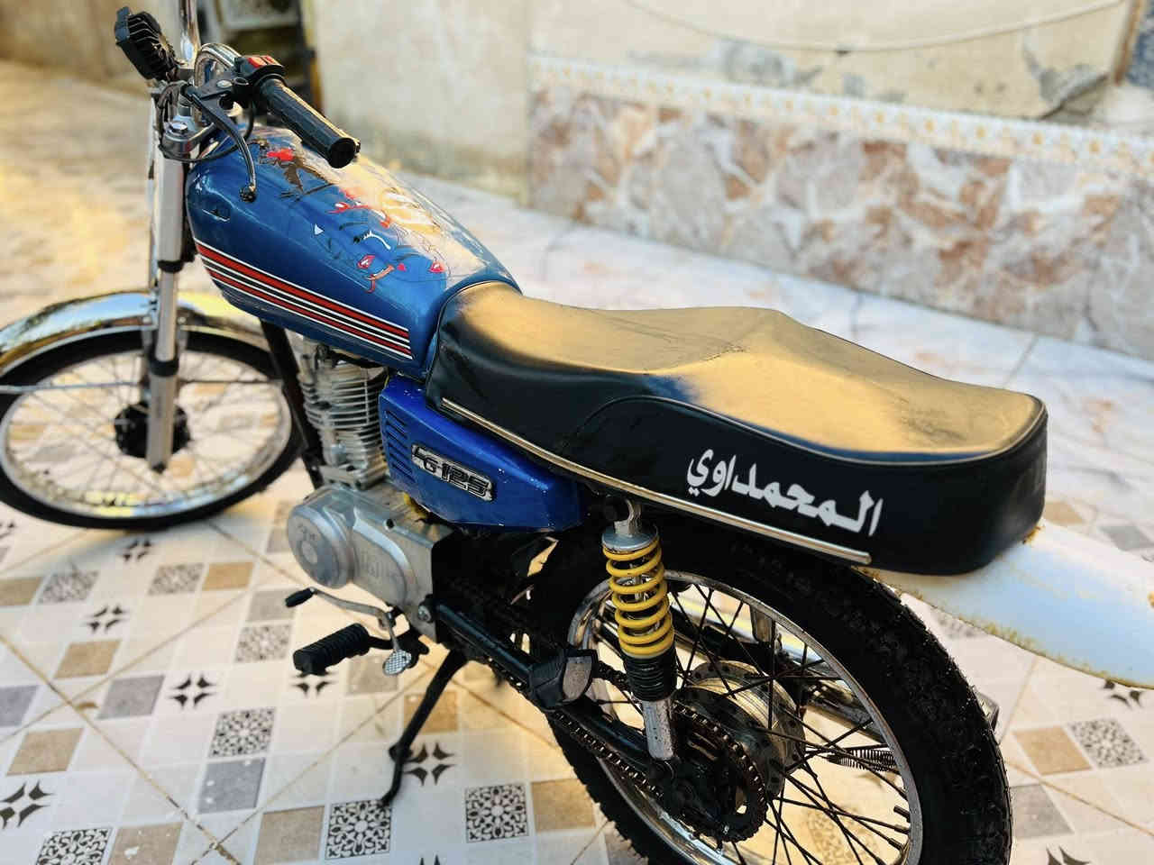 سلام عليكم دراجه نامه أدوات للبيع مكاني لقرنه نعيم سعر 475 وبيه مجال
***********
