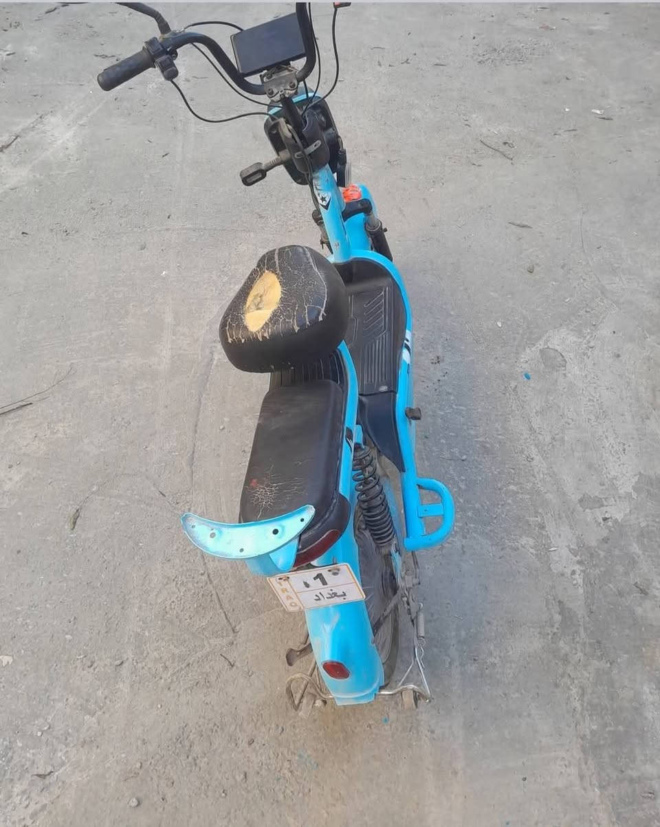 سلام عليكم دراجه شحن للبيع مكان بغداد رقمي *********** يوجد واتساب قيم واخذ
