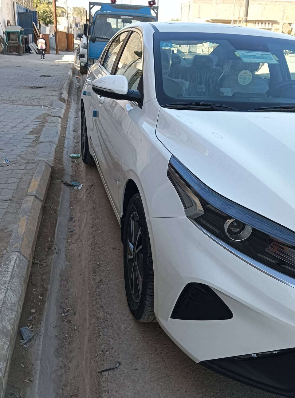 سيراتو 2024 للبيع ماشيه 60الف كفاله عامه السياره محرك 2000 فتحه أشاير بل مري فتحه تحكمات كامله السياره جاهزه مكانها رميثه ***********
