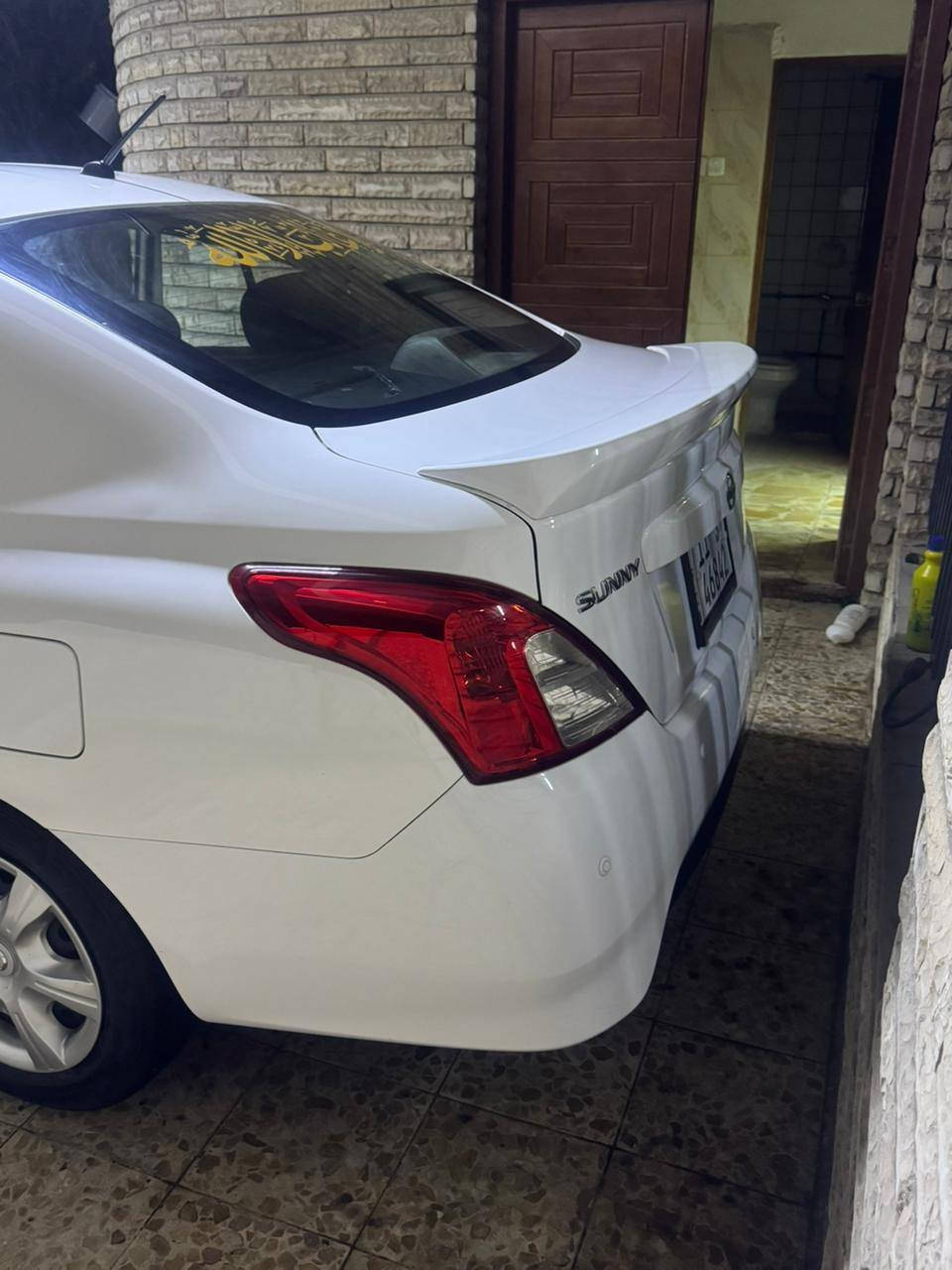 نيسان سني 2023 سياره بعدها عله وضع الشركه ماشية ٤٠لف سياره اخت جديده 
سياره بيها رصعه بلباب سايق 
ورصعة بل جاملغ 
سعر ١٢٣
مكاني الكاضمية 
***********
