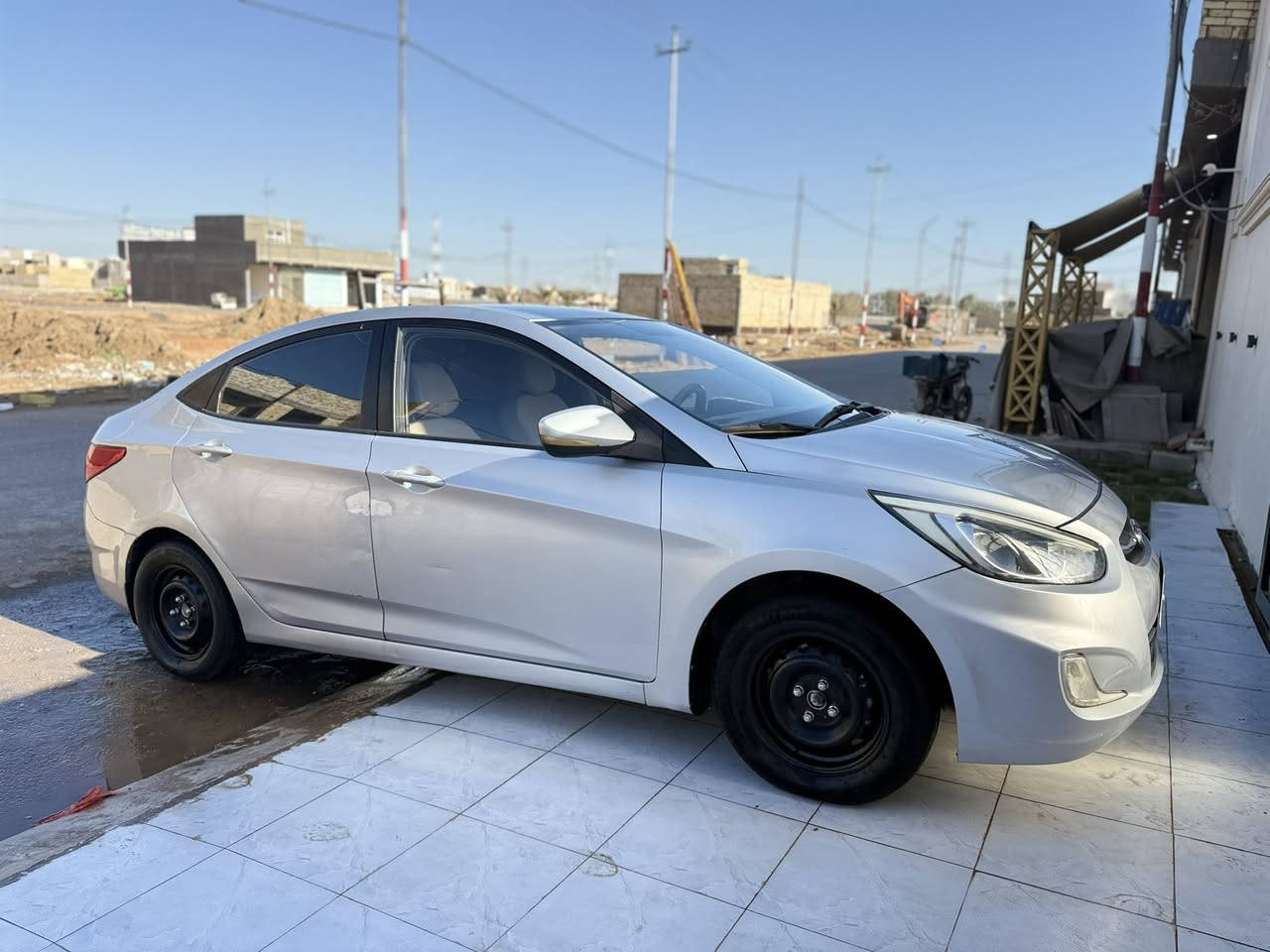 ￼ سلام عليكم سيارة أكسنت موديل 16 سيارة كفالة عامة تبديل السيارة بها صبغة أثر جيراد لا ضربه ولا تبديل السيارة كير مكينة كفالة تخم تاير حدادية كفالة السيارة رقمها القادسية باسمي شخصيا العنوان ديوانية المركز السعر 77       ￼***********￼
