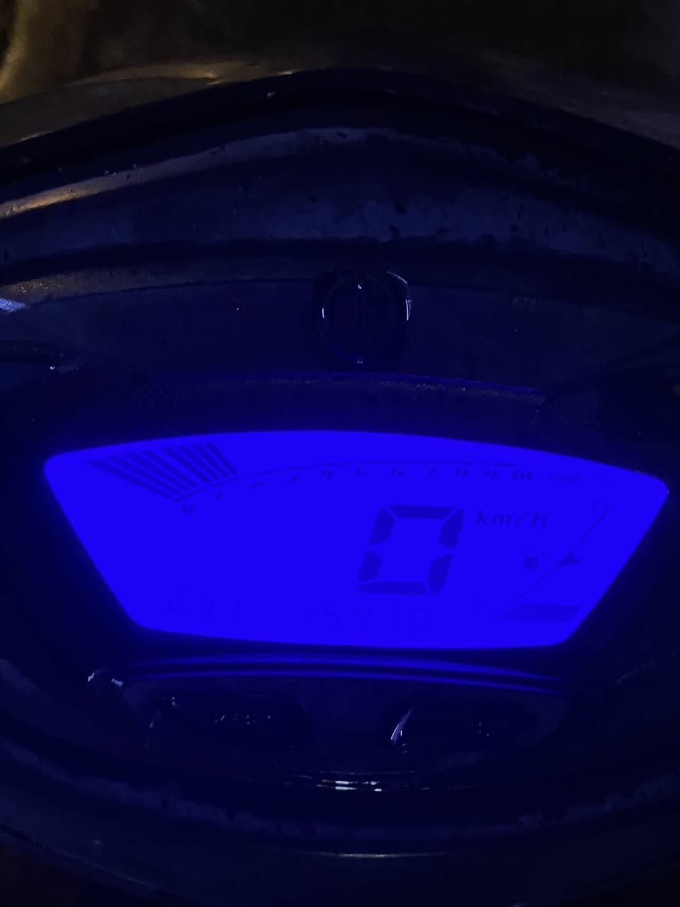 سلام عليكم جيتي ار 2014 الدراجه خير من الله الدراجه اكفلك مكينه وكلشي اكفلك بيها شغاله نكره سلف جيب فيتر وتعال دراجه مال رمبه مصارلها هواي من نزلت الدراجه ماشيه 15 الف مكاني بغداد الامين الثانيه رقمي ***********
