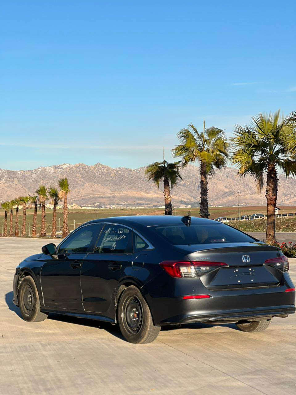 هوندا سيفيك 2023 LX 
السعر ١٣٣$ومجال
ضرر شبر جملغ و بابين صبغ بدون داخلي بدون ايرباك بجم كپض 
شرط تترقيم شمالي 
محرك 2.0L v4
بضمه 
تشغيل عند بعد
شاشه 
كاميره
حساس
تحديد سرعة
تحكم سكان 
مكان سيارة عقره 
اتضل واتساب ***********☎️ أربيل, العراق
