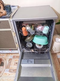 غساله ماعين • طباخ • نضيفه