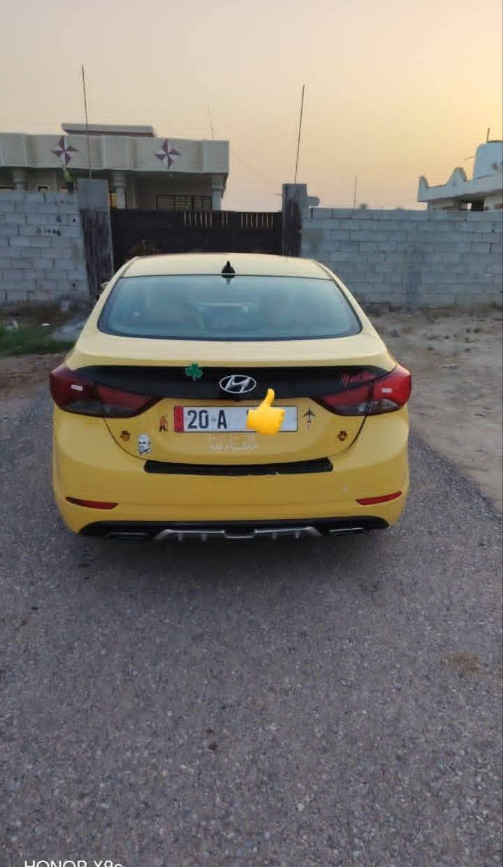 اللهم صلِّ على محمد وآل محمد
......... سلام عليكم..... 
لبيع النترا موديل (2016)
وارد امريكي ضررهه دعاميه اماميه وخشم البنيد شويه 
رقم ديالى دولي الجديد تحويل وين مايعجبك
مكينه 2000دوش بيهه خيط بدون تنقيص شرط 
كير +تبريد خير من الله 
مواصفات نص فول 
تحكم ستيرن جهتين 
مري شفط 
نظام ايكو تقليل وقود 
مانع نزلاق 
كامره 
حداديه نظيفه 
تخم تاير جديد
سونارهه موجود 
...... سعر...(110)
مكاني بغداد بسمايه 
***********
ملاحظه شرط التحويل 
سياره جاهزه
