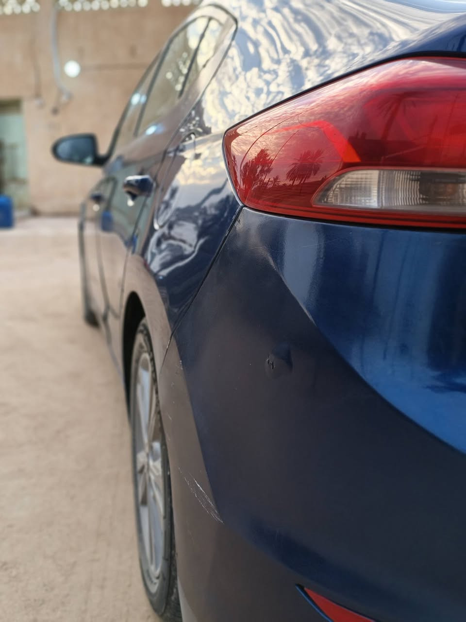 النترا 2017 وارد امريكي
السياره نضيفه ما ناقصها شي شغل وروح مكينه 2000 حادثها جاملغ وبنيد وبيها شخط مال ستوته بالبيبان وسويته عالبارد  كير ومكينه ما بيهن نقص والسياره ما مخليها كلوب ما محترك بيها رقمها ذي قار حره باسمي  مكان كرمة بني سعيد 
السعر .119$
موجود ماسنجر .+ تكدر تتصل عله رقمي 
***********
