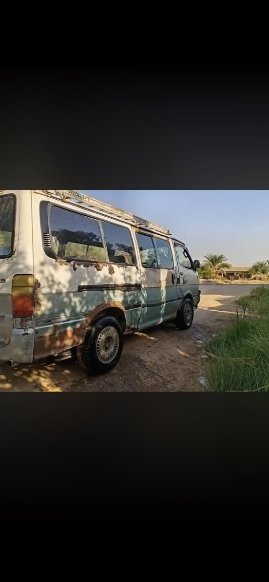 سلام عليكم هايس بوز للبيع موديل ٩٤رقم بابل الماني سنويا ٢٧مكينه وكير بطه اتوماتيك مكينه مستحقه مكاني بابل محاويل الاستفسار ***********

