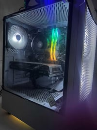 ‏RX6600XT 8GB 2X XFX PLAYHARD R5 5500 ‏16GB(8X2)3200MHZ RGB DDR4 ‏BLAC...