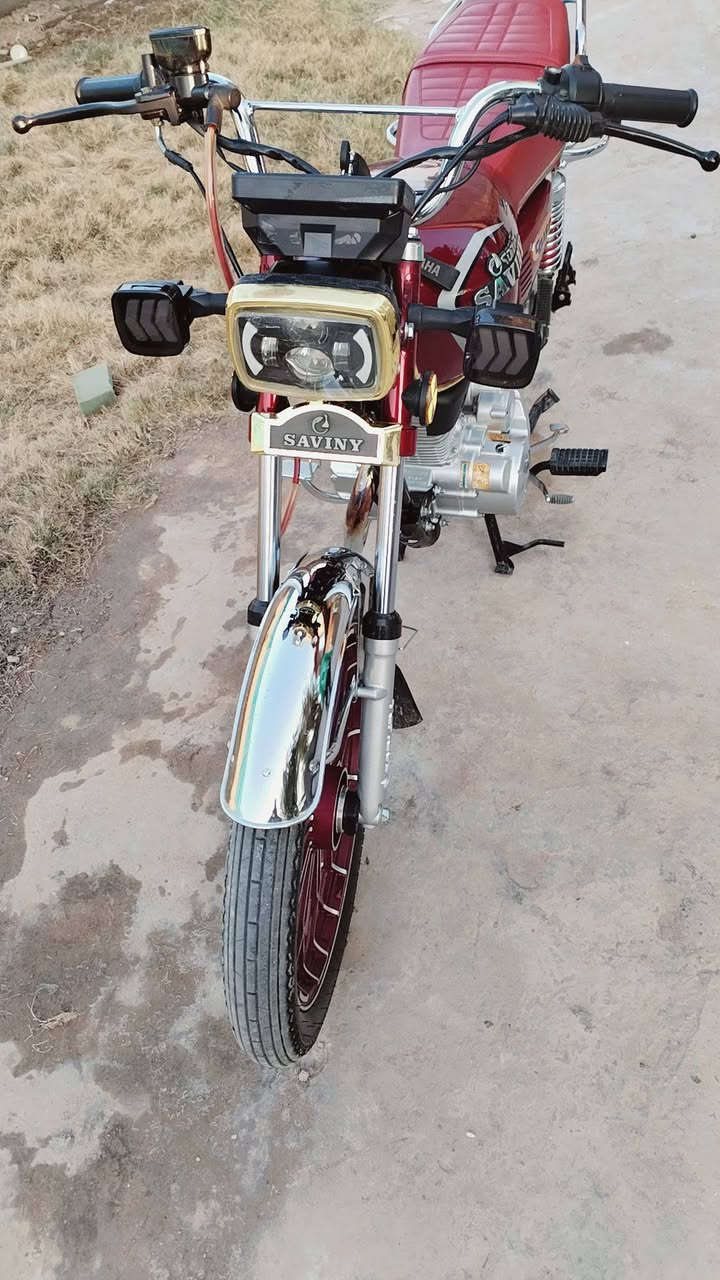 سلام عليكم سيفان لبيع أوراق مكاني حله سعر 850وبيه مجال دراجه جديده بس دبلات اماميه فقط ***********
