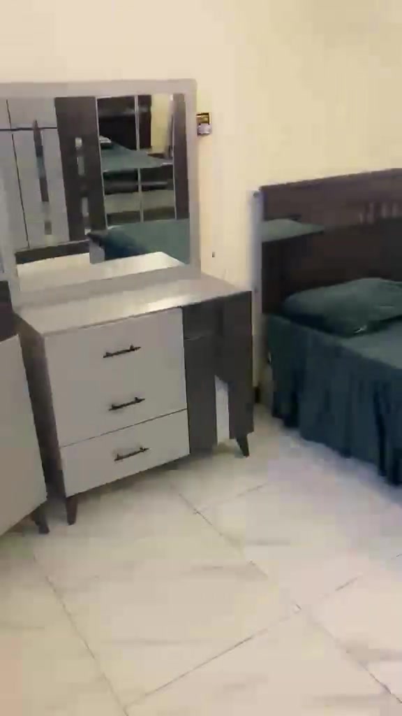 غرفه تركيه البيع بيها اضرار مو كلش هواي متواجد بس بالفيس مكاني بغداد 
السعر خاص رجاء


**إذا كنت صاحب هذا الإعلان وتريد حذفه لأي سبب، رجاءا أرسل رسالة إلى الدعم الفني**