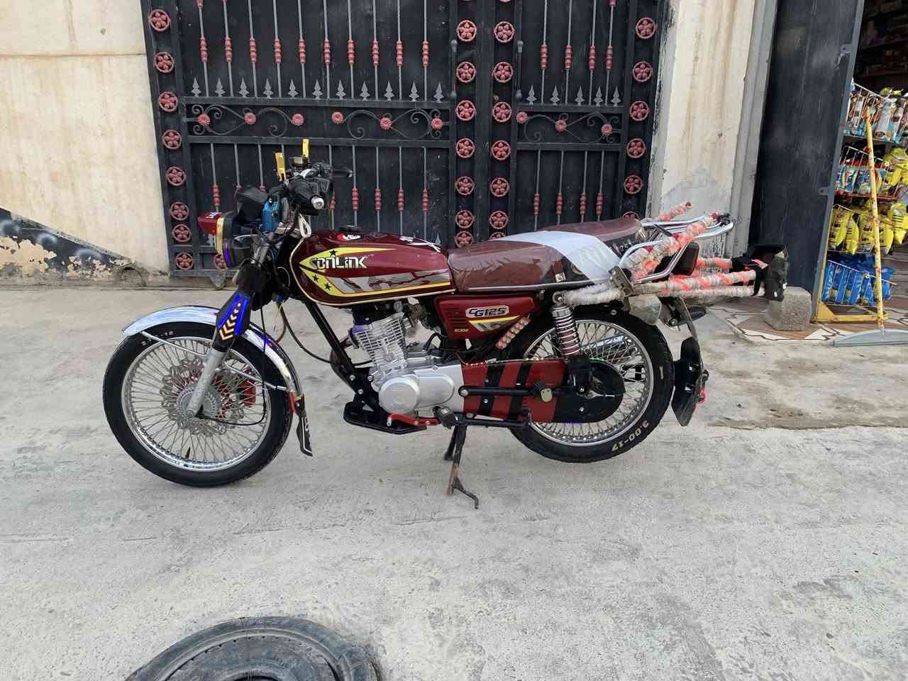 دراجة تايكر مديل ٢٤
دراجة كفالة عامة  

اوراق كارتونية 

للبيع او مراوس حسب القناعة

سعر 700  وبيهة مجال

رقم ***********

 مكاني ديالى دل عباس
