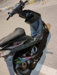 ماكس عدله للبيع السعر ب 850و بيها مجال بس الكزوز مو وياها اكزوز البلاد...