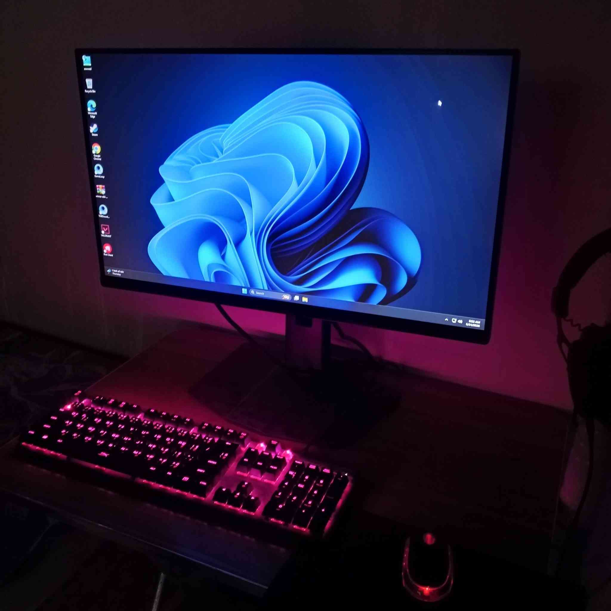 سلام عليكم
تجميعة للبيع 

معالج core i5 9f 

كرت شاشة gtx 1650 4g

RAM DDR4 16 GB

M.2 256GB

PWR 650

شاشة MSI 300Hz

عنوان بغداد حي العامل سعر 600

للتواصل:***********
