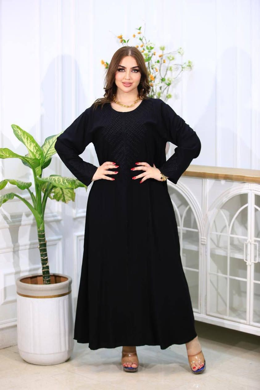 اسود طويله ساده تطريز خامه الاصليه تجنن 
قياسات 2XL_5X


**إذا كنت صاحب هذا الإعلان وتريد حذفه لأي سبب، رجاءا أرسل رسالة إلى الدعم الفني**