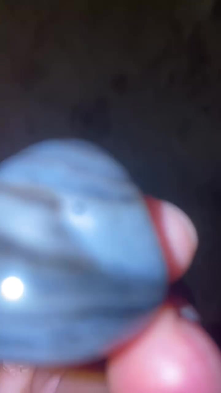 سلام عليكم هاي حجره لكينا بنهر والله العضيم ما عرف شنو هيه قيمه وأخذه راسلني خاص


**إذا كنت صاحب هذا الإعلان وتريد حذفه لأي سبب، رجاءا أرسل رسالة إلى الدعم الفني**