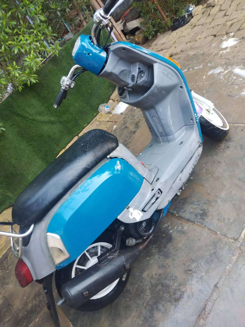 السلام عليكم
دراجه بوليس ياباني دراجه حلوه ومرتبه ما عايزه شي السعر 450 وبيها مجال للشراي ***********
