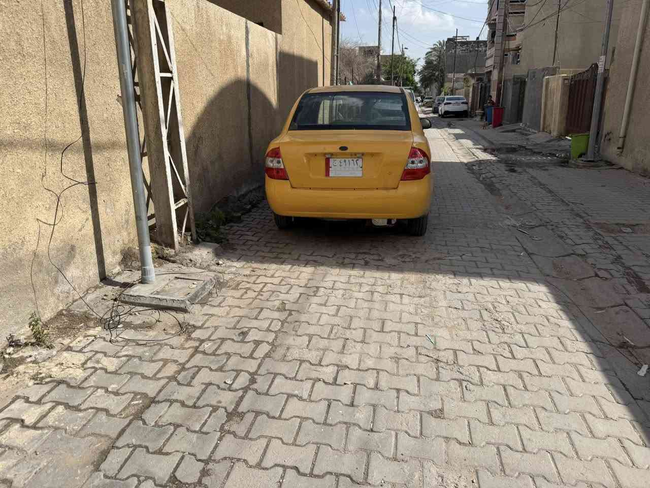طيبه للبيع 2016 مكينه كير تبريد سياره جاهزه هيئه غرامات تخم تاير جديد راديتر كلهة جاهزه 
بنكه اضافيه حمواه ماكو ربع ثابته 
تبريد جديد مكمله
السياره مصبوغه حزام جماليه
بيه ضربه الجاملغ الوره السايق ومعمر جاهز
السعر 28 وبيهة مجال 
الرقم *********** بي وتساب شغال 24 ساعه
