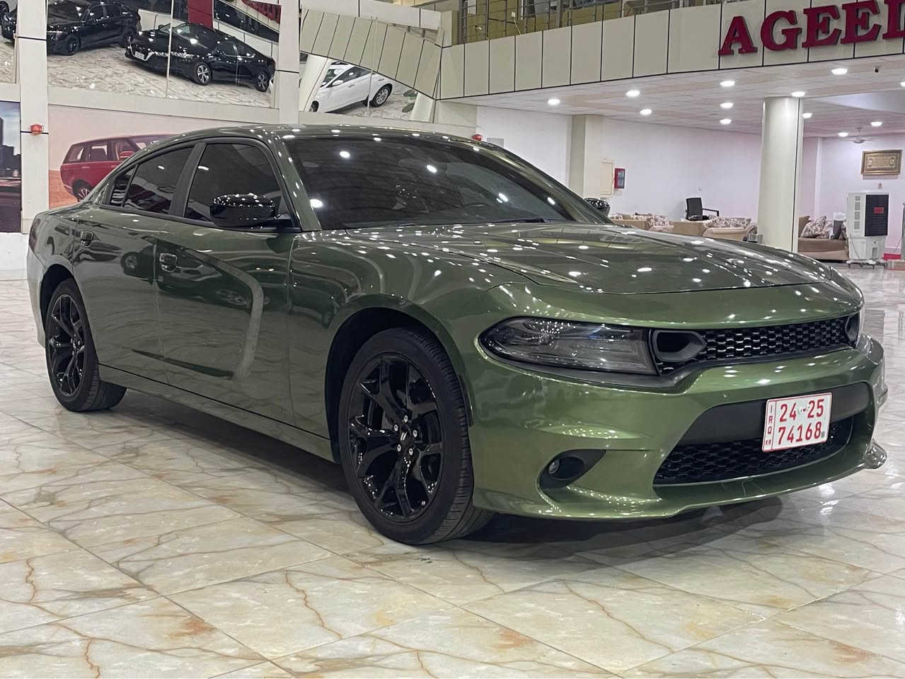 Dodge charger 2023 
للبيع فقط 
لون مميز 
موديل ٢٠٢٣
ماشية ٣٠ الف ميل 
موصفات sxt 
٦ سلندر 
بيها جاملغ صبغ و شوية من باب بيها بارد
بدون دواخل بدون ارباك بشرط 
گير و محرك و ترقيم بشرط 
تترقم شمالي 
سعر ٢٣٣ $ و بيها مجال 
مكان دهوك 
للاستفسار : *********** دهوك, العراق
