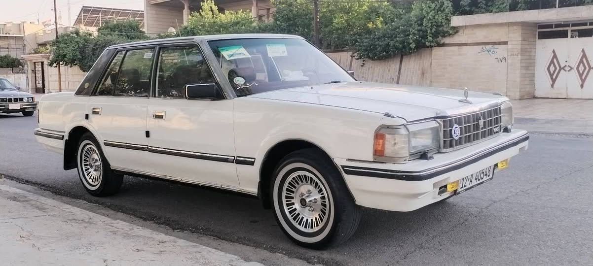 السلام عليكم للبيع سوبر موديل 85 رقم نينوى انكليزي بسمي سنويا لل31 محرك اصلي السعر 42 بيها مجال مكان السيارا بل موصل الستفسار *********** //***********
