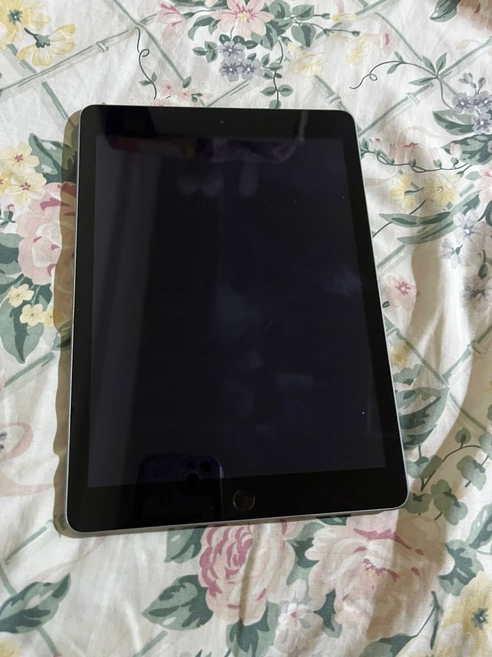 ايباد ابل 5
البطاريه 95
ذاكرته 32
ايفون
شاشته اصليه من الوكاله
كامرته نضيفه ما بيها شي

السعر 150 وبيه مجال
بالتنومه العنوان


**إذا كنت صاحب هذا الإعلان وتريد حذفه لأي سبب، رجاءا أرسل رسالة إلى الدعم الفني**