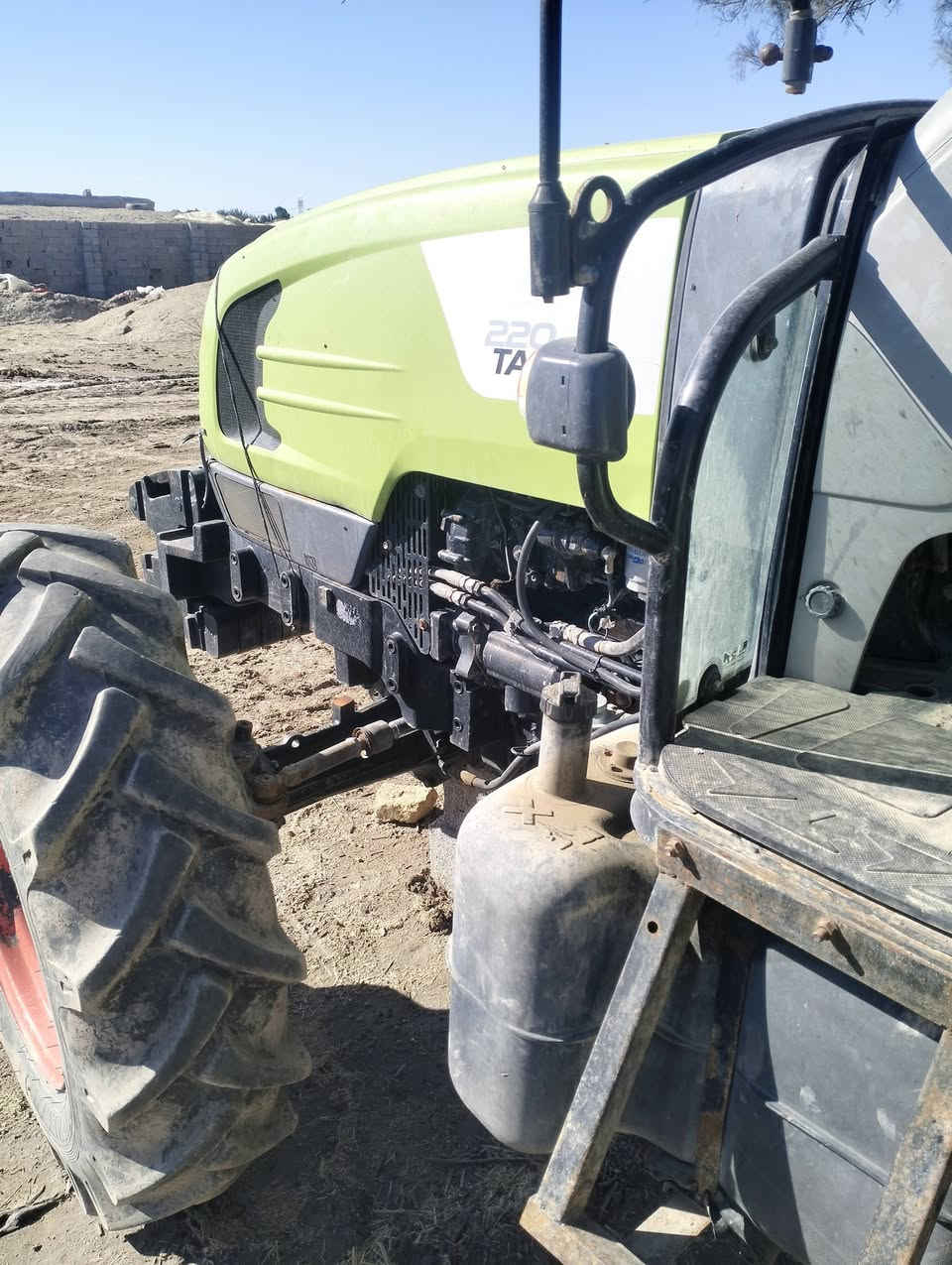 يالله السلام عليكم ورحمة الله وبركاته بعد الوعود الكاذبه إعادة النشر الآن مكينة كلص  البيع موديل اربعطعش 2014مكفوالئه كفالئه عامة المكان واسط قضاء الموفقيه الشراي الاتصال على رقم ***********
