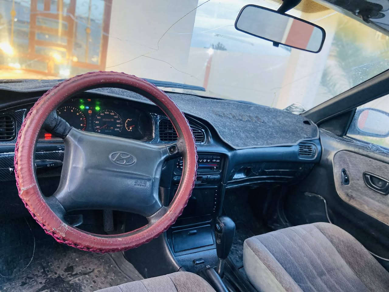 السلام عليكم سوناته موديل 1993 گير محرك شرط باور ستيرن شرط صدر امامي خلفي جديد تايرات طخم جديد سنتر لك شغال كهربائياتها كلها شغاله غرفتها جديده رقم الماني باقي عل لوحات الانگليزي سياره مابيها نقص برقي السعر 45 وبيها مجال يرهم مراوس حسب القناعه حتى لو انطي فرق مكاني صلاح الدين بيجي ***********
