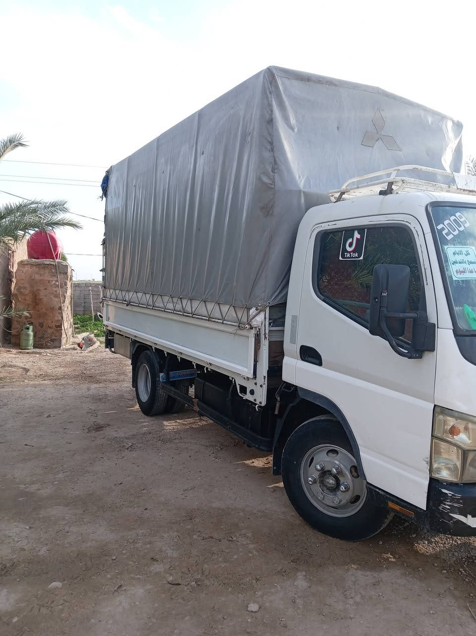 كنتر البيع موديل ٩ رقم أربيل من جلولاء مابيه يه طخه نضيفه والله سعر ١٨٥ بيه مجال هاذه رقمي***********
