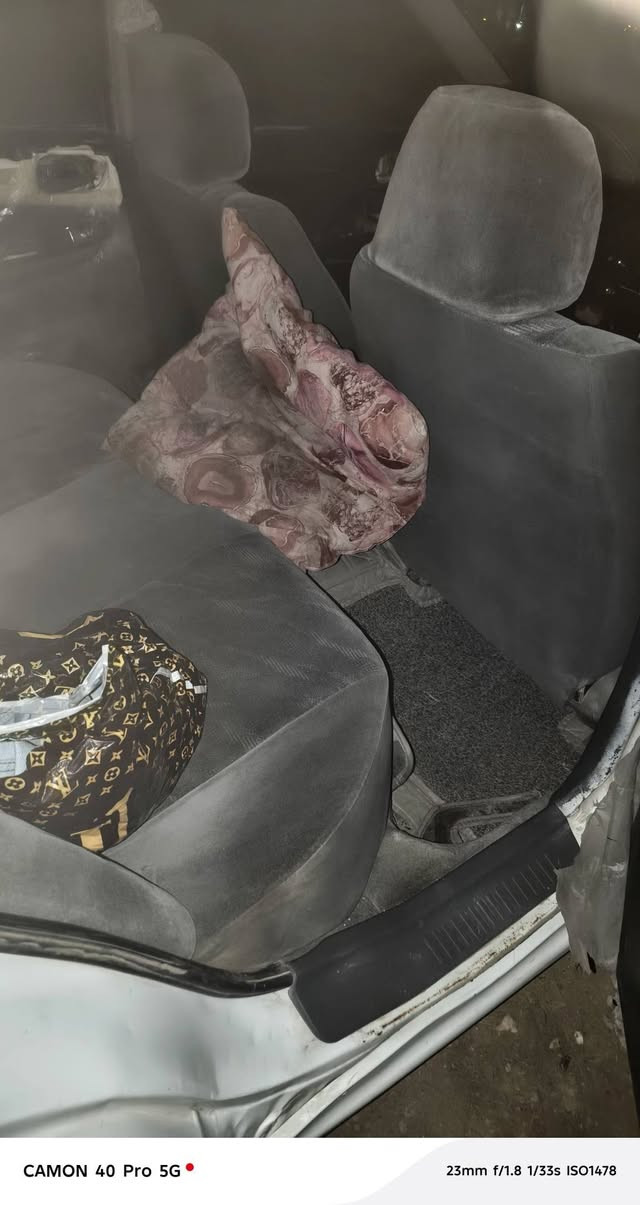 مسيه بوشي موديل الفين ابيع أو مراوس بسياره تكسي لمابيهه راعي لا يعلق تريد تحويل تريد وكاله رقم نجف عليهه ٣٠٠ غرامه و سياره بيهه كازكيت واساب ***********
