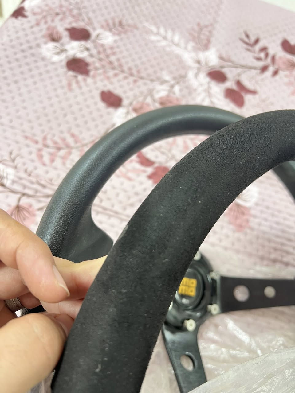 دركه MOMO اصلية بالجيس مامفتوحة حته الغلاف الكنتارا وياها 75 الف مكاني البصرة ***********
