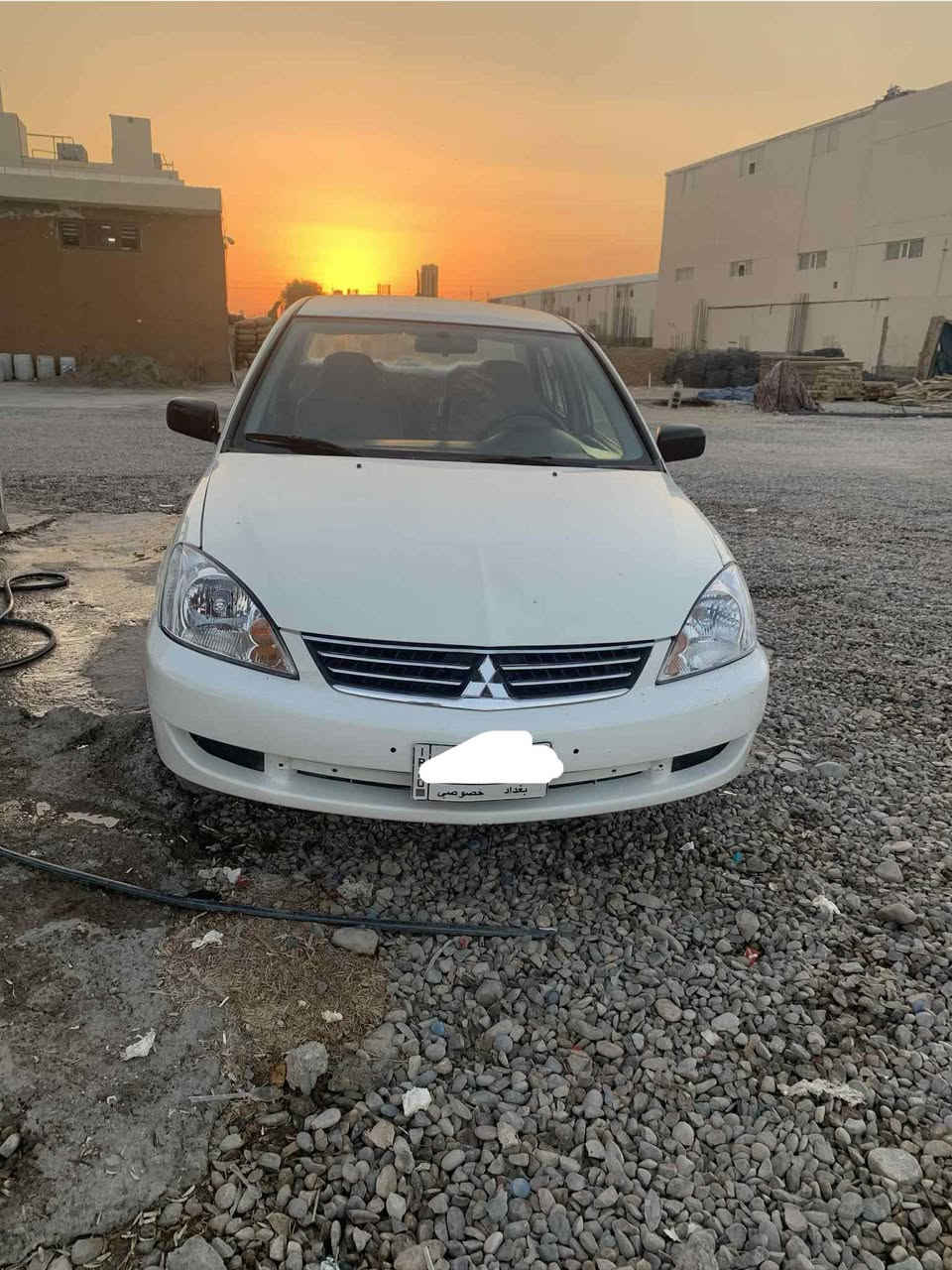 ماشەڵا لەماڵی هەموو لایەک لانسەر٢٠٠٩ مەکینە گەورە گێرو مەکینەو ئەکسلی بەشەرت تەبریتو کارەبای بێ عەیب 
حیزامە بۆ جوانی بي زەربەو لێدراوی
چوار تایەو ویلی لۆک
مشتەریت تەلەفۆن بکە لە خزمەتتام
***********
کەلار كالار, السليمانية
