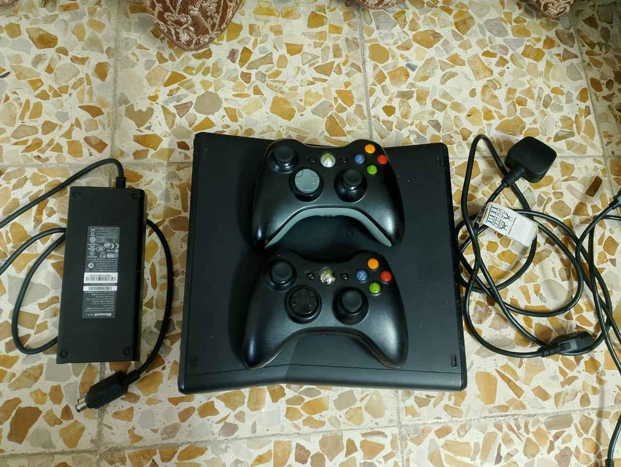 اكس بوكس 360 مهكر للبيع شراي يجي خاص سعر خاص


**إذا كنت صاحب هذا الإعلان وتريد حذفه لأي سبب، رجاءا أرسل رسالة إلى الدعم الفني**