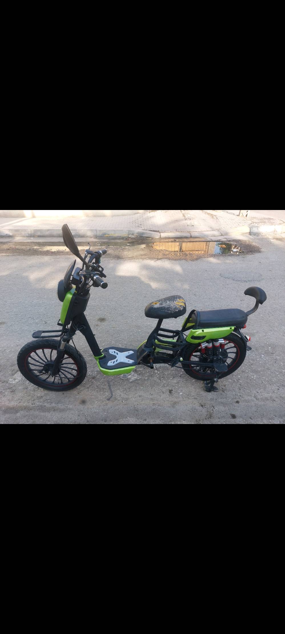 ​معلومات المنتج:
​الحاجة: بايسكل شحن
​اسم الحاجة: بايسكل شحن حجم 20
​الشركة: الريان RAYAN
​الموديل: 2024
​قدرة الملف: 800W
​المواصفات:
​شاشة ديجيتال تحدد العطل، يحتوي على أربع سرع، دبل أمامي دهن، دبل خلفي غاز، يحتوي على مسجل MP3، الضوء عالي ناصي رماش LED، يحتوي على ستاند موبايل، يحتوي على منفذ USB لشحن الهاتف وأشياء أخرى، يحتوي على حساس بريك، يحتوي على مثبت سرعة.
​التواصل:
​الموقع: كربلاء
​رقم الهاتف: ***********