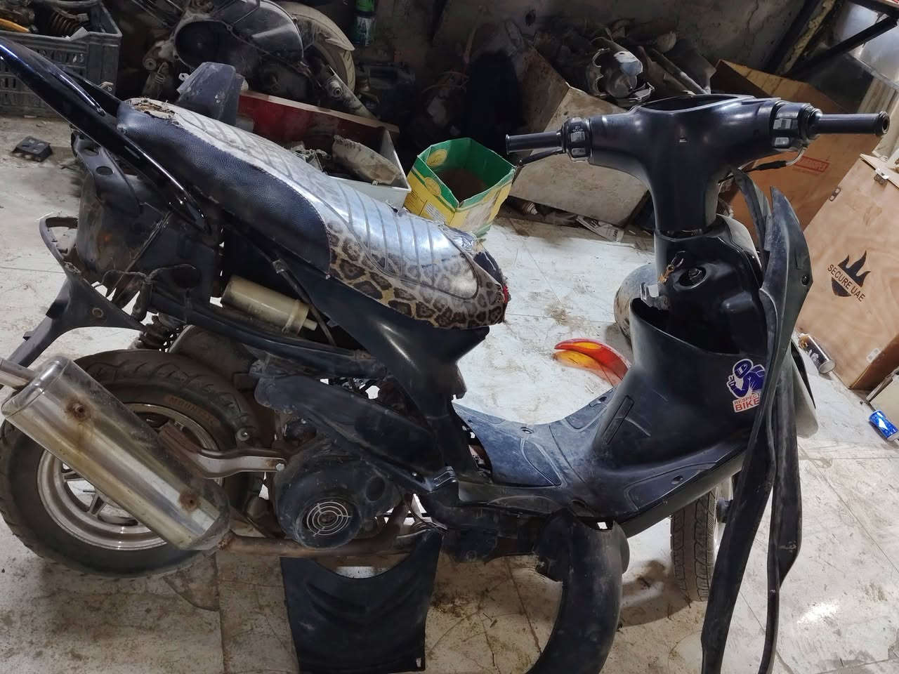 السلام عليكم ماكس عدله للبيع غراضها كامله وياها كفراتها والترايش والجاملغ والعداد هم موجود /مكينه 55 بوشه مشيفه /صلنصه صجميه/ ويل نجمه  الدراجه بيها كلج امامي مال تفصيخ شلعه ومعدل تشك الكاع/ اني مفصخها خالها مال لعب ومثل مموضح غراضها بالصور وبعد الكفرات ضامهن والعداد 

السعر 400 وبيها مجال 

العنوان: الدوره 
واهلا بيكم 🌹


**إذا كنت صاحب هذا الإعلان وتريد حذفه لأي سبب، رجاءا أرسل رسالة إلى الدعم الفني**