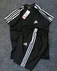 طقم شورت رجالي • أديداس • ١٦قطعة