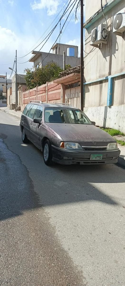 اوبل اوميكا 93 محرك وكير شرط محرك حجم 20 الكشر كدام العين صاحبها ما نعرف وينه ابيعك فحم في فحم السعر 12وبيها مجال للتواصل *********** كوبون بانزين بيها ورقي
