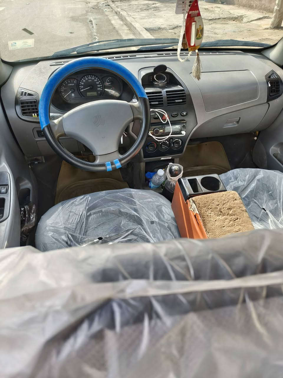 السلام عليكم طيبة موديل 2016 سنوية جديدة وهزة جديدة مكينة مكفولة وما بيها اي نواقص تبريد ثلج و خير من الله السعر ٣٨ وبيها مجال  العنوان/الشعب حي اور للشراي ***********
