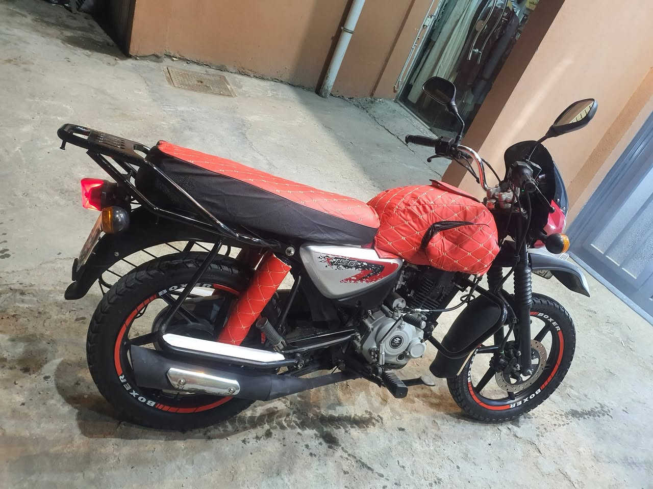 يالله ♥︎
لبيع بوكسر  مرقمه كامله تحويل ثاني يوم لوحتين انكليزي ★

    دراجه خير من الله جديده  مال جناي فول نضافه ونعومه 
مكفوله نن التبخير والتنقيص ضمانك يوم كامل تنقص تبخر ترجع

ماشيه 13 الف 
مكاني بغداد الاعضميه ساحه عنتر 

*********** متوفر وتساب وانتصال
