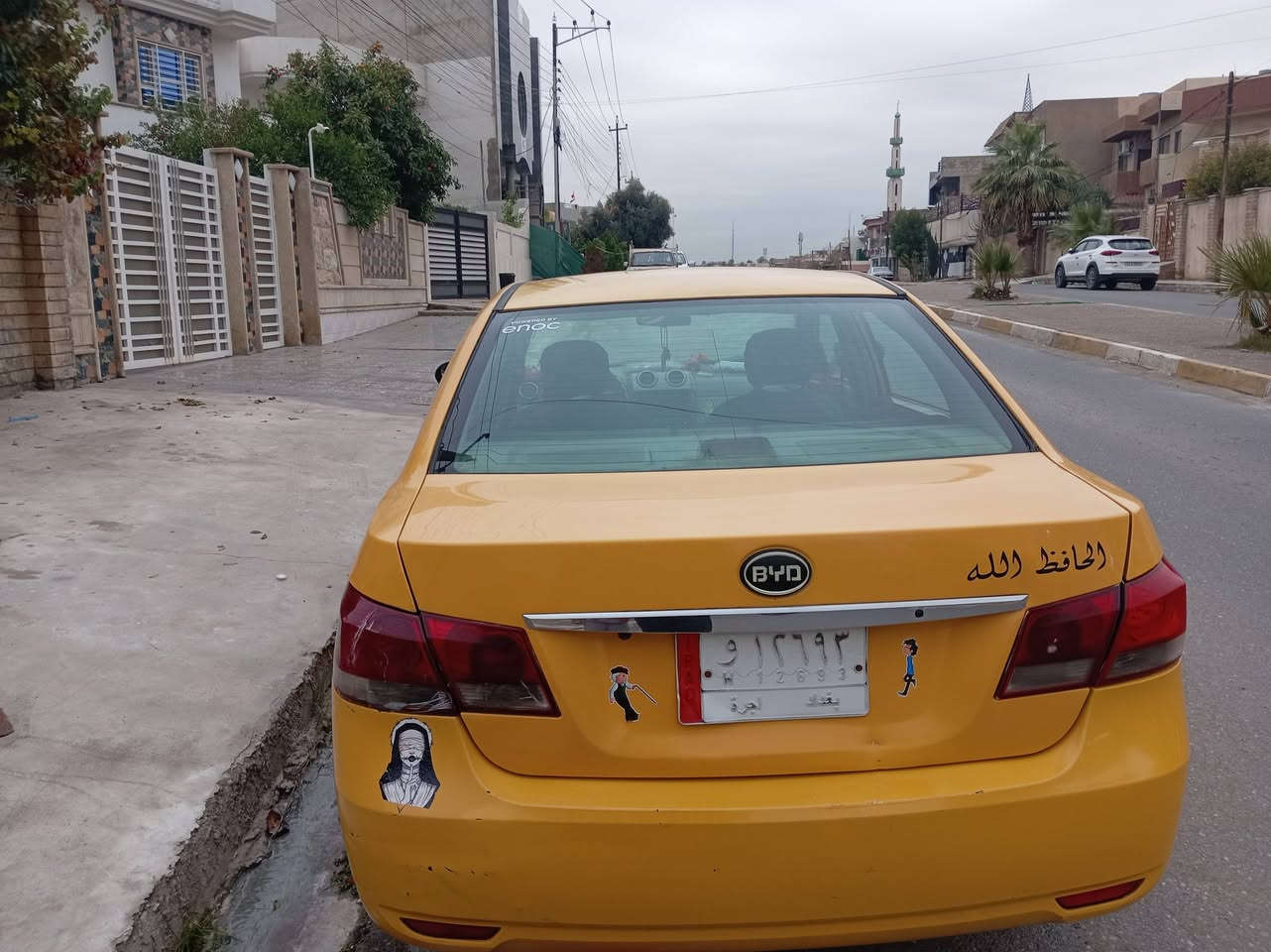 السلام عليكم
سيارة للبيع، نوعه BYD موديل 2014 رقم بغداد مشروع وطني شرط الوكاله والتحويل السعر 44 وبيها مجال 
العنوان الموصل
رقم الهاتف: *********** بيها واتساب
