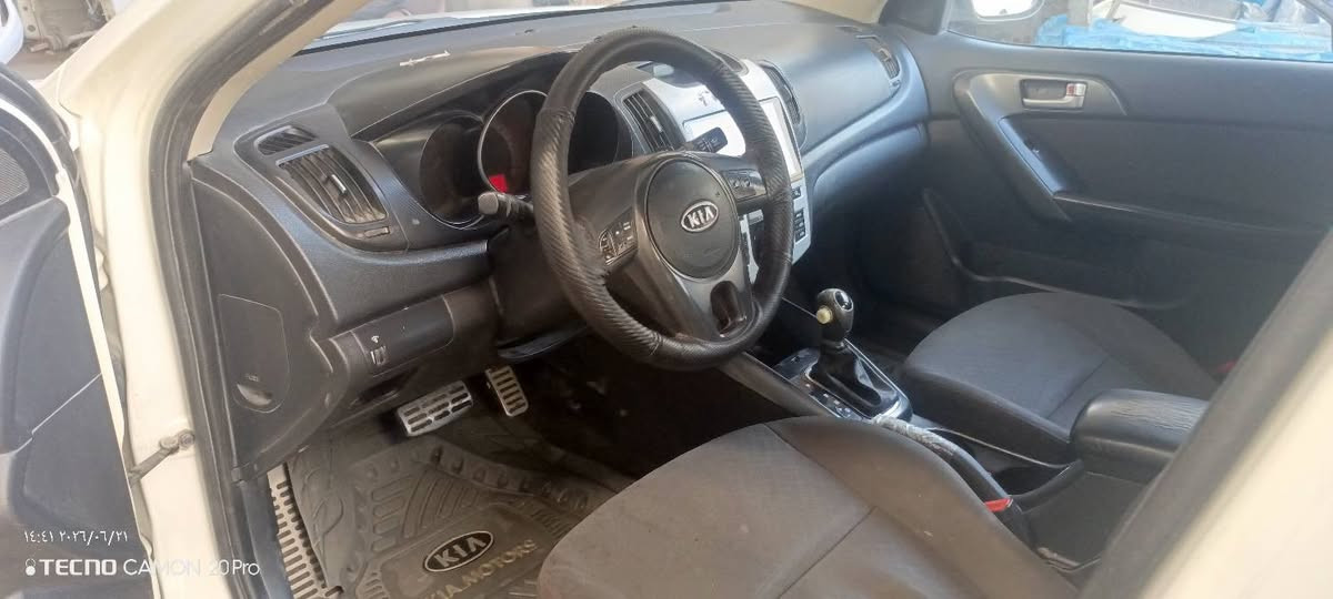 سيراتو 12 كير محرك 16 جدد صدر جديد صبغ حزام بدون دواخل تحويل نقص تبريد فقط السعر 79 بيهه مجال مكاني سامراء للاستفسار ***********

