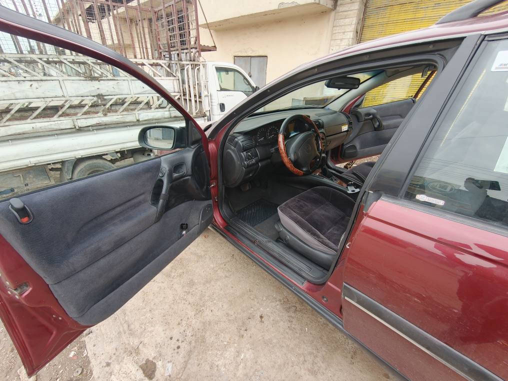 السلام عليكم
#اوبل_اوميكا_بزون_استيشن_1995
السيارة رقم نينوى باسمي رقم جديد إنكليزي
الكير أوتوماتيك شرط والكسل شرط 
المحرك ٢٠ كبس شرط لا رخاوة فقط اثر بخار يشتغل دمعة 
السيارة عليها ادامة كامل 
تدفئة شغال تبريد شغال لكن حاليا يحتاج كمبريسر فقط 
بدون ضرر ولاقطرة معجون ولا خايس دواير ما مصلح  السيارة مسستم 
#السعر_٥٥ بيها مجال 
شراي اتصل 
 
اخوان كلشي ذكرت الشراي يتصل 
عنوان موصل 
***********
*********** موصل, نينوى
